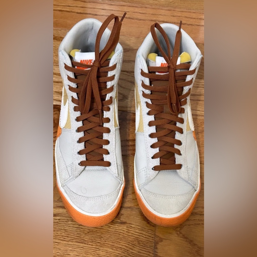 Nike Men's Blazer Mid Pro Club - Picture 2 of 3